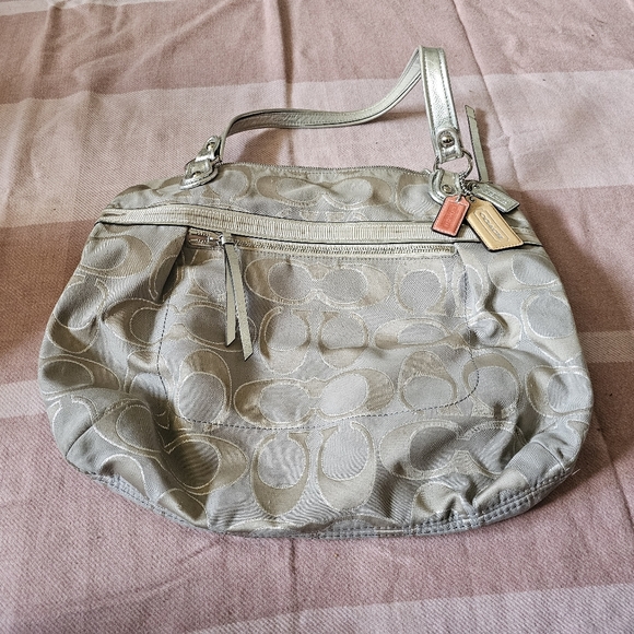 Coach Poppy Metallic Purse - Picture 5 of 5